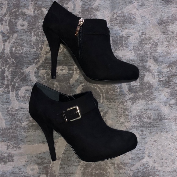 Guess Ankle Booties - Picture 1 of 7
